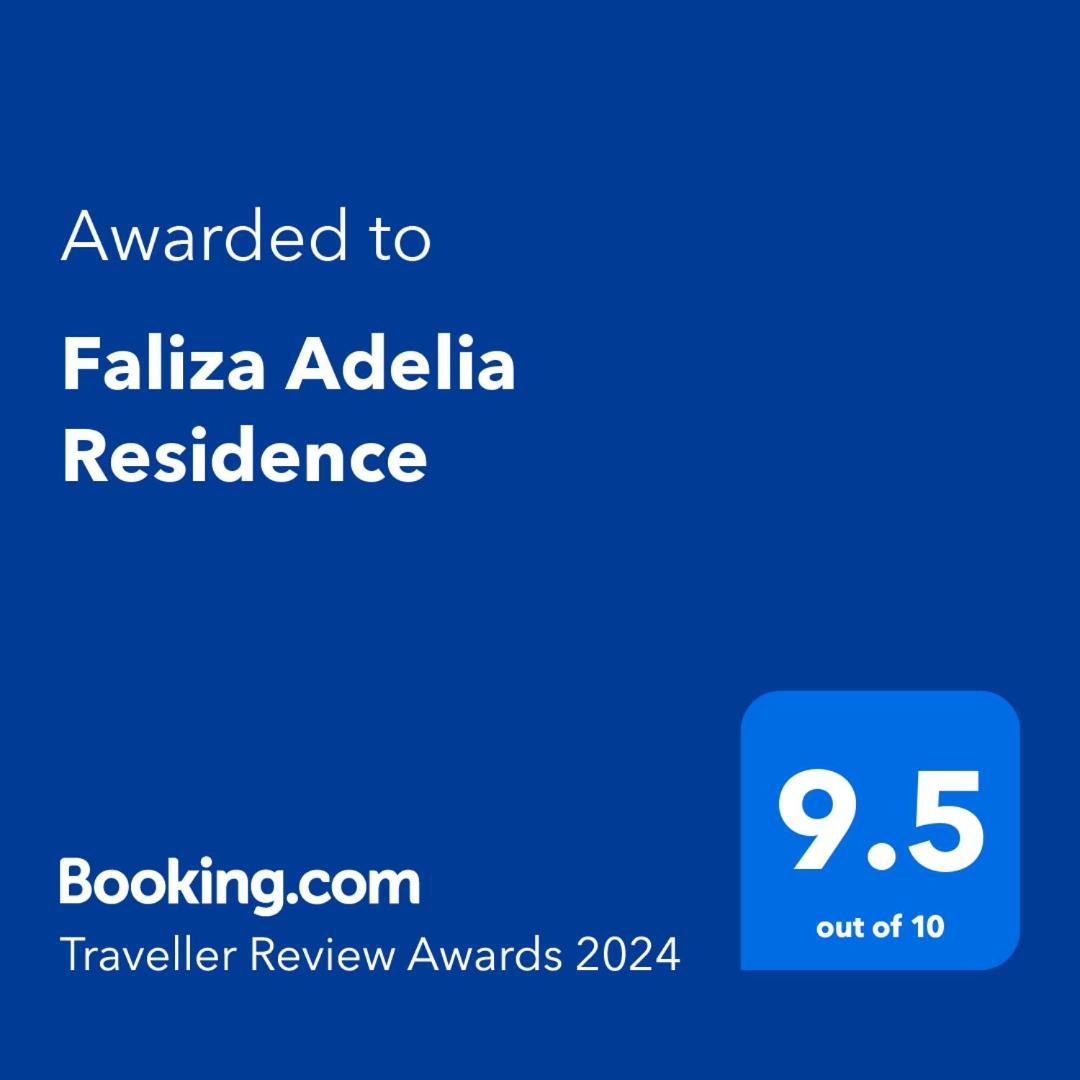 Faliza Adelia Kajang